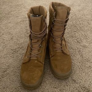 Belleville Womens OCP combat boots size 7